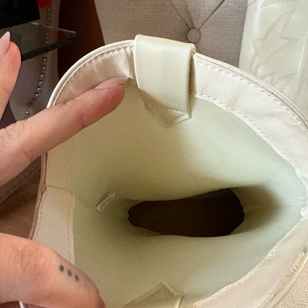 American Eagle Outfitters Cream Heeled Boots - Picture 8 of 13